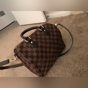 Authentic louis vuitton damier ebene bandouliere 25